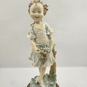 Rare Vintage Giuseppe Armani Girl Holding Flowers Capodimonte Figurine - Signed